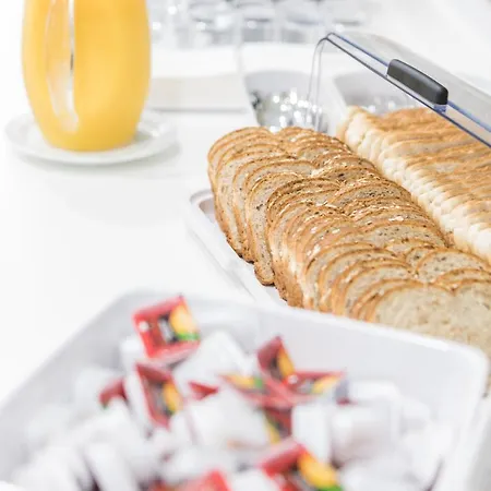 فندق Elegance Adriano (adults Only) 3*