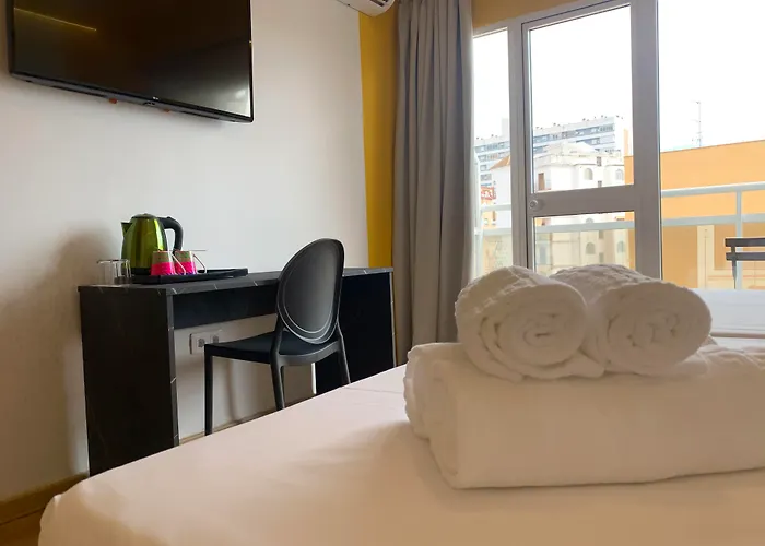 호텔 Elegance Adriano (adults Only) 토레몰리노스