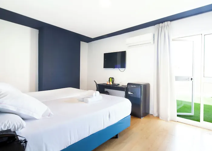호텔 Elegance Adriano (adults Only) 3*
