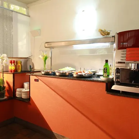 Hotel Elegance Adriano (adults Only)
